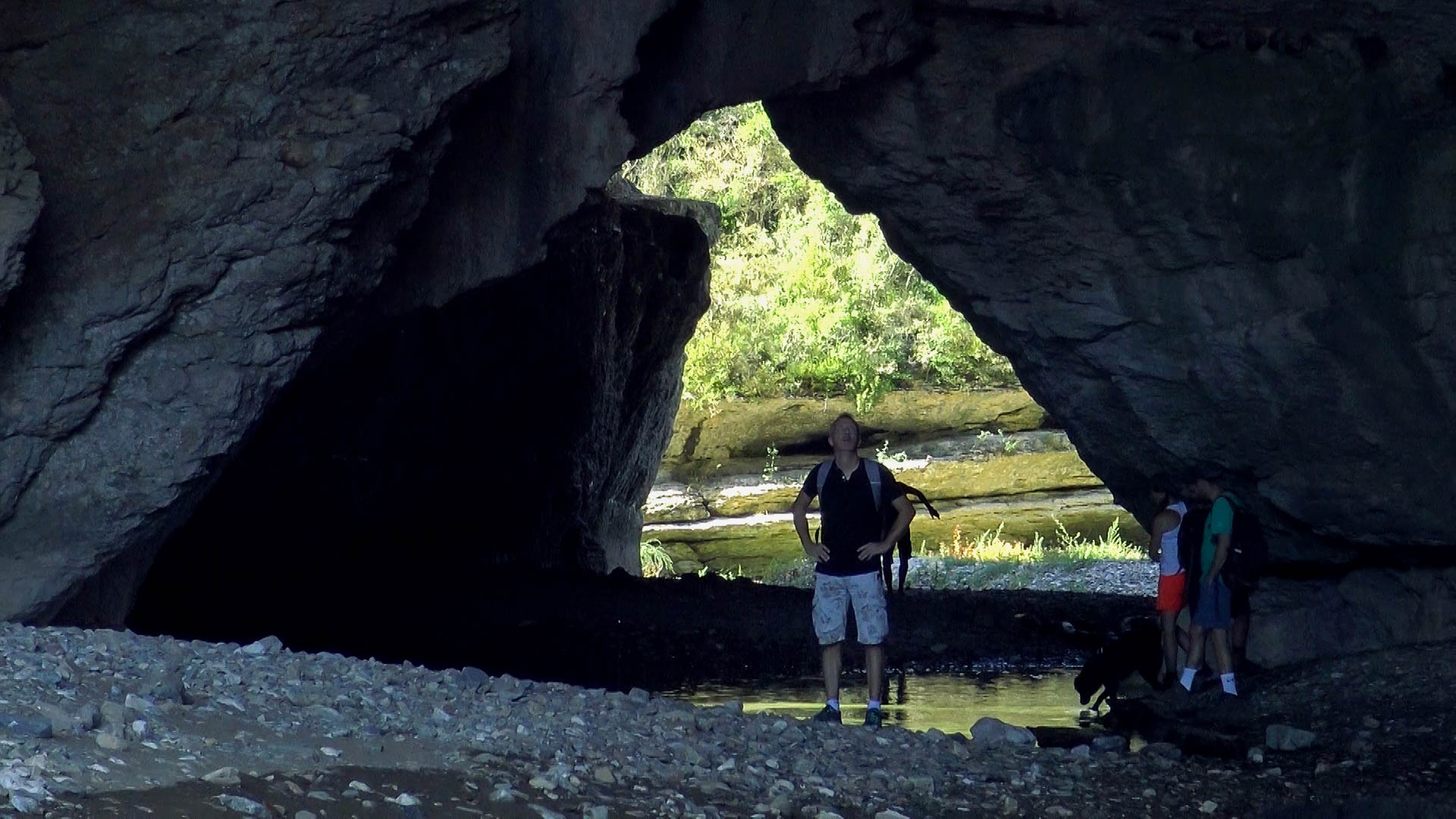 Sous le petit pont naturel de Minerve © David Genestal Sous le petit pont naturel de Minerve